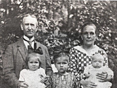 Heinrich, Grete, Irmgard, Katharina und Heinz 1926 (es fehlt Manfred)